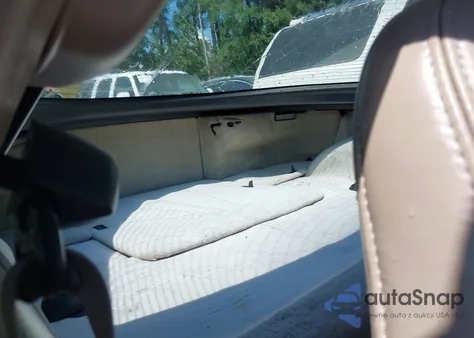 2003 Chevrolet Corvette из США, поврежденный, VIN 1G1YY22G035124092